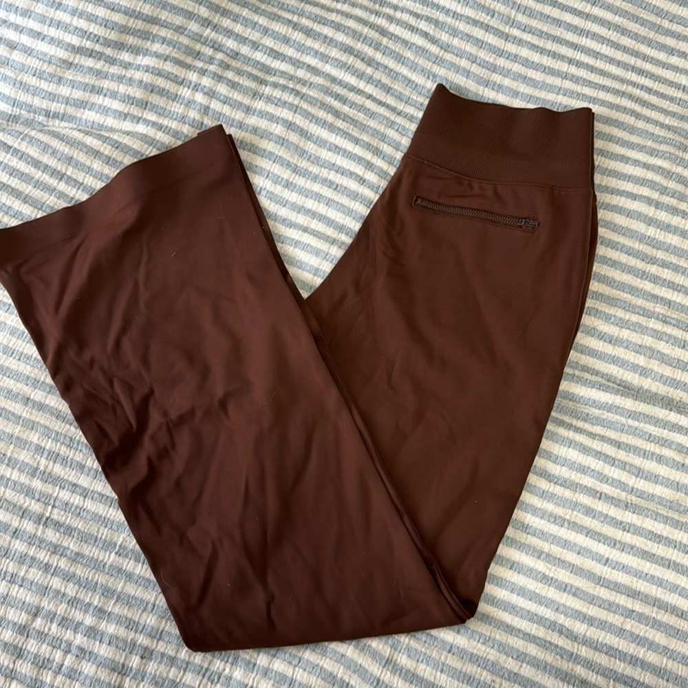 Athleta Deep Brown High-Waist Leggings with Back Zip Pocket